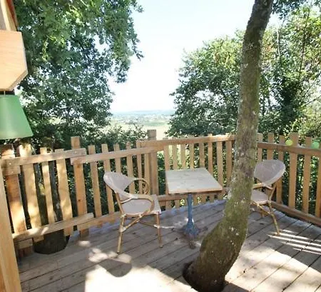 Nuits Perchees A Laroque Couette-café *