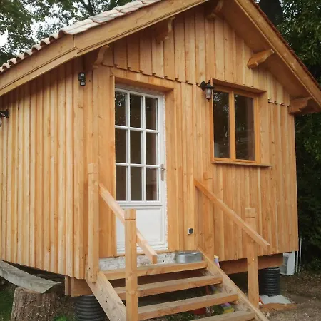 Couette-café Nuits Perchees A Laroque *