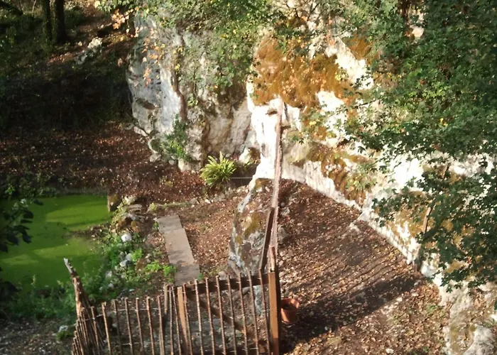 Nuits Perchees A Laroque B&B